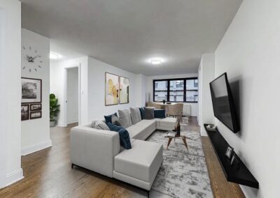 15TH ST & 5TH AVENUE FLATIRON 3 BR/1BT $8900